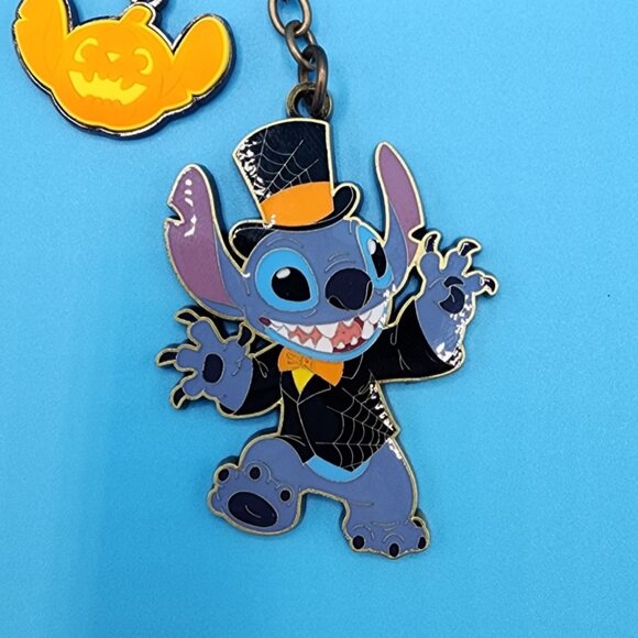 Loungefly Disney Lilo and Stitch Halloween Pumpkin Keychain Charm NEW - Picture 4 of 12